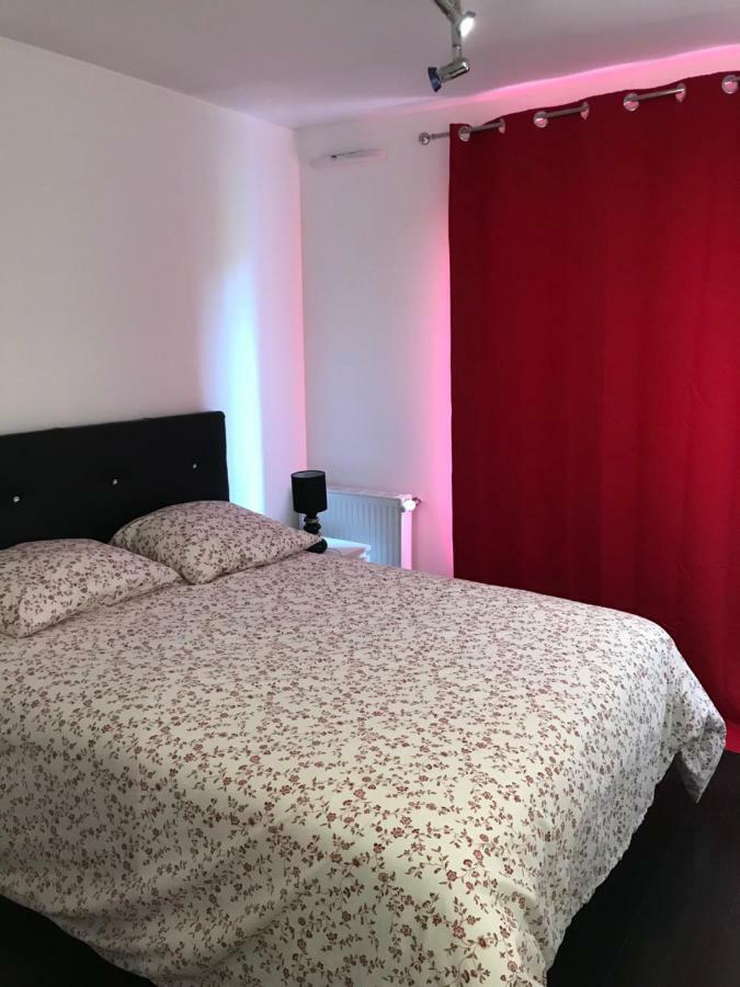 Chambre D'Hote Disneyland Esprit Μπισί-Σεν Ζορζ Εξωτερικό φωτογραφία
